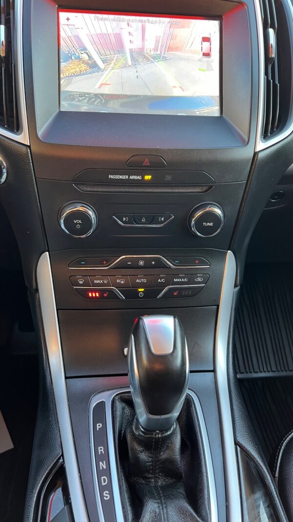 2018 Ford Edge SEL AWD – photo 24